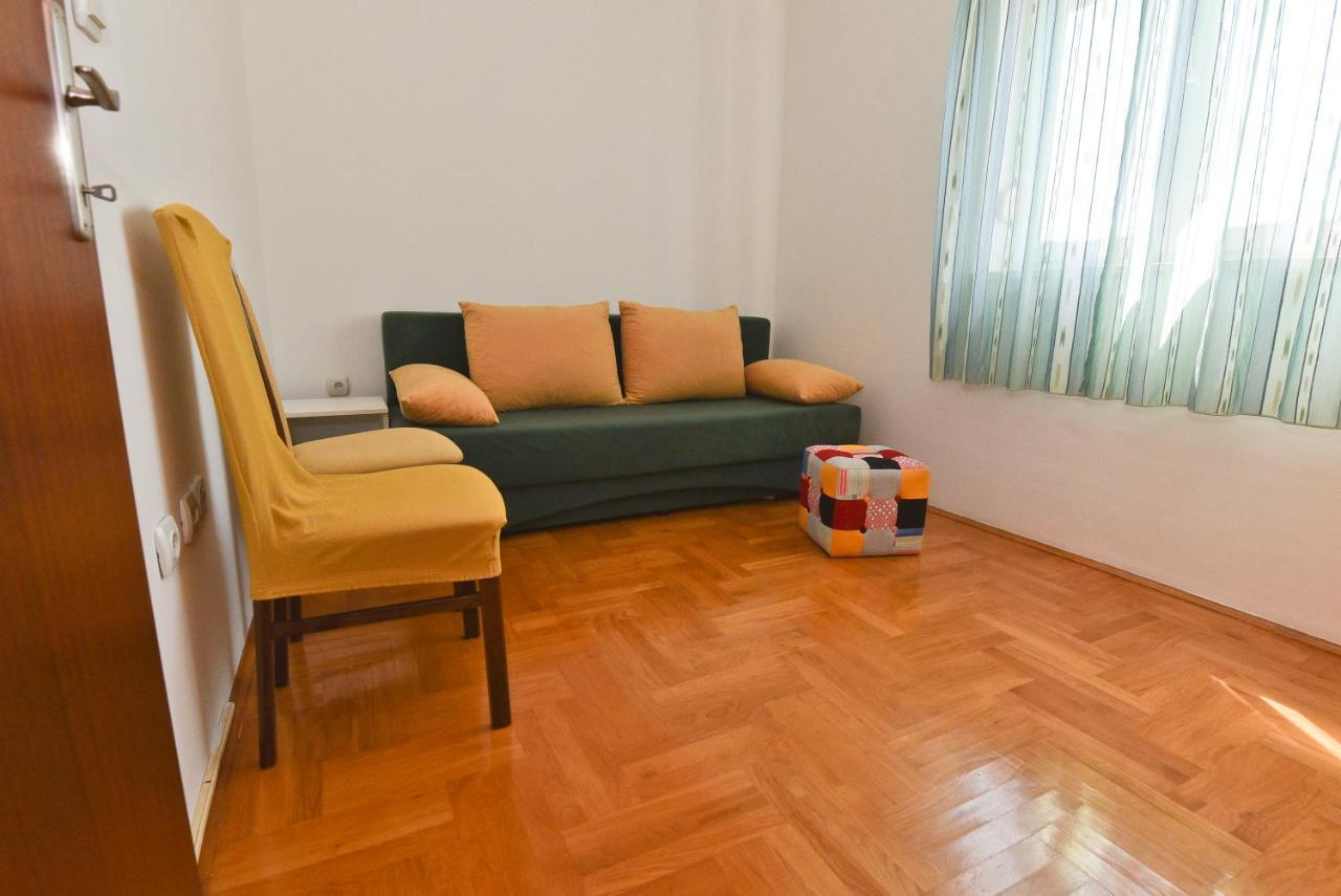 Apartment Nelly- Self Check-In Zadar Exteriör bild